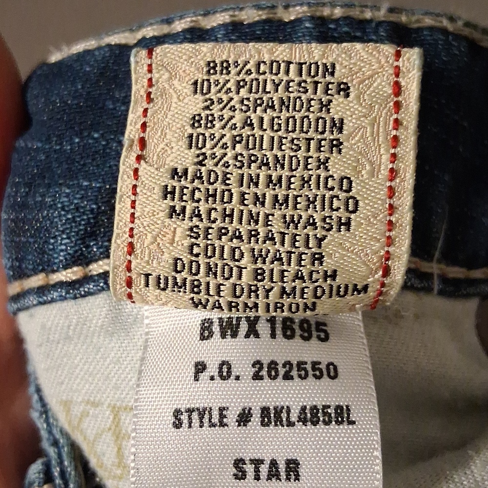 BKE Women's Faded Blue Jeans - Picture 11 of 11